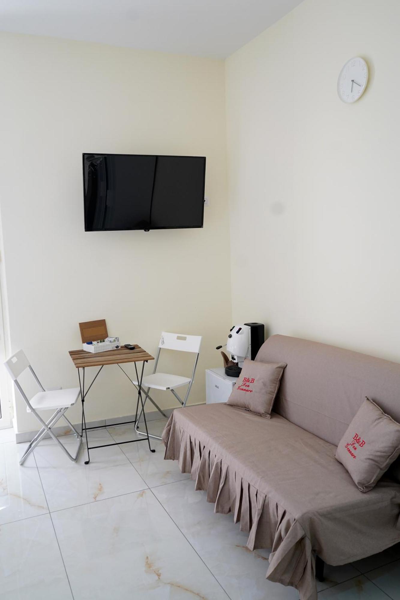 Beb Don Gennaro Bed and Breakfast Napoli Eksteriør billede