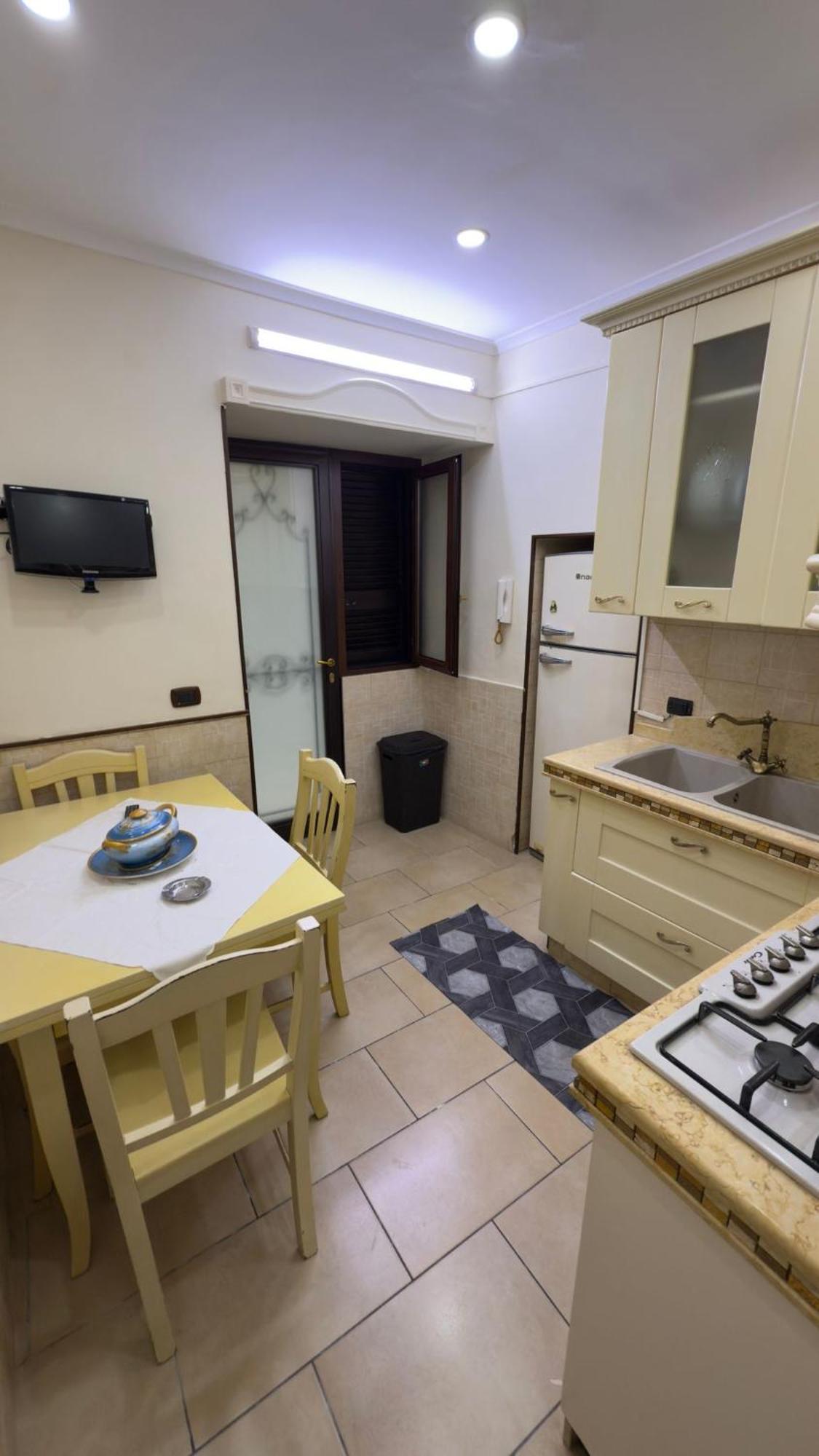 Beb Don Gennaro Bed and Breakfast Napoli Eksteriør billede